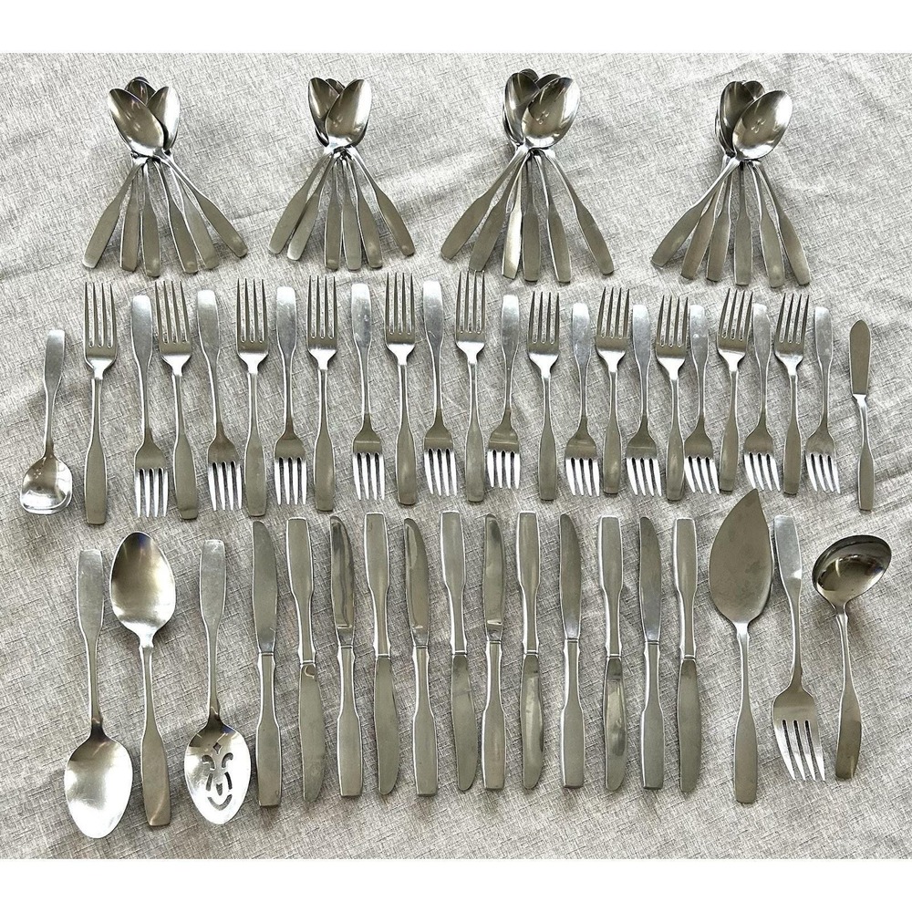 Oneida Community Paul Revere II Stainless Flatware 66 Pc Set Glossy USA